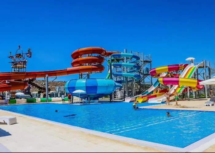 Appartamento One-bedroom In Caesar Blue Complex *