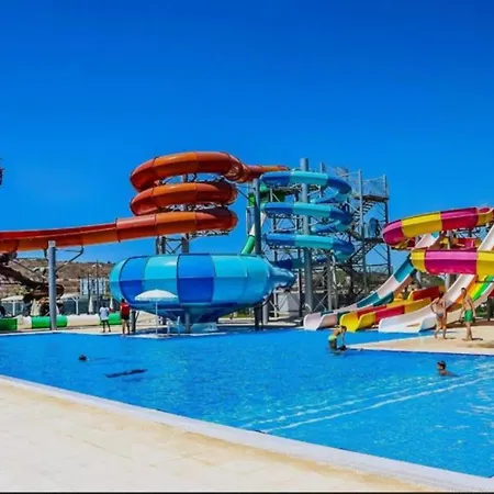 公寓 One-bedroom In Caesar Blue Complex *